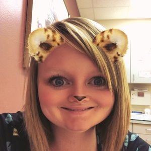 Meet your Posher, Lindsey